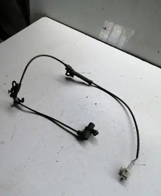 Toyota Avensis T250 ABS rear brake sensor 0265006