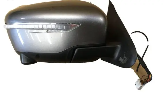 Nissan Juke I F15 Front door electric wing mirror