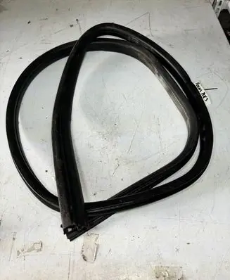 Ford Focus Sliding door rubber seal 