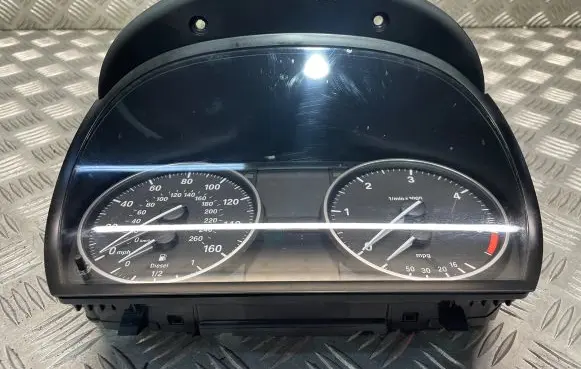 BMW X1 E84 Speedometer (instrument cluster) 102538098 9220964 450263892