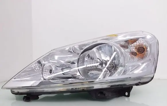 Citroen Jumpy Headlight/headlamp 89902605 1401368180