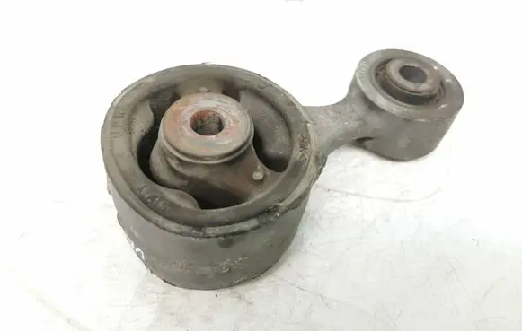 Honda CR-V Engine mount bracket 089007