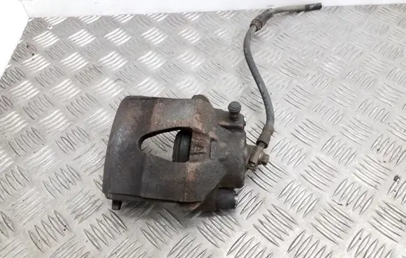 Volkswagen Golf VI Front brake caliper