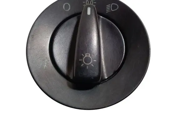 Volkswagen PASSAT B5.5 Light switch 1C0941531