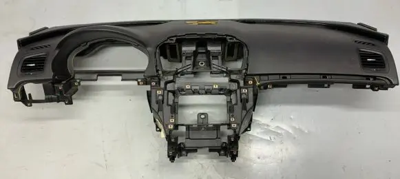 Opel Insignia A Dashboard 13275639