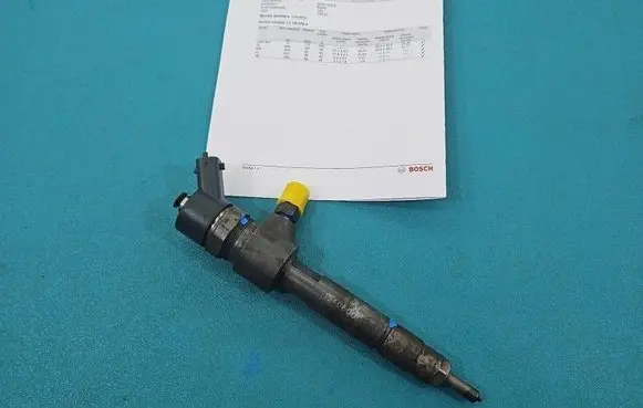 Opel Vectra C Fuel injector 0445110276 IMPRK1540600