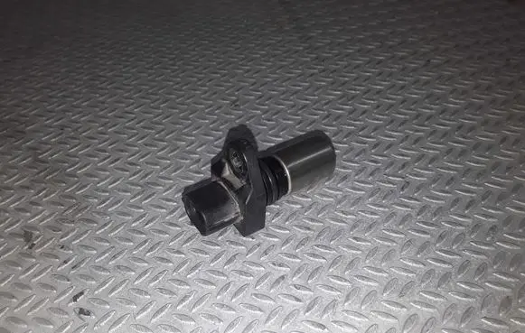 Nissan X-Trail T30 Camshaft position sensor 0296001180