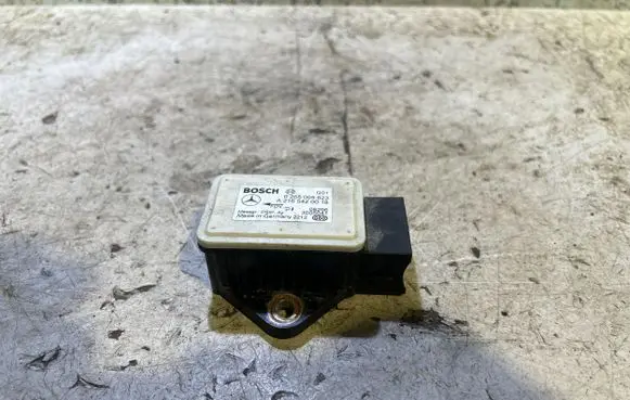 Mercedes-Benz B W245 ESP acceleration yaw rate sensor A2165420018 3005641 0265005623
