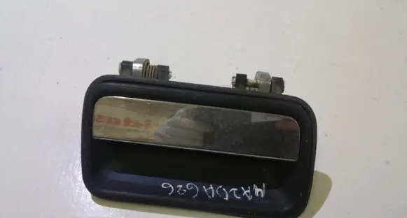 Mazda 626 Front door exterior handle