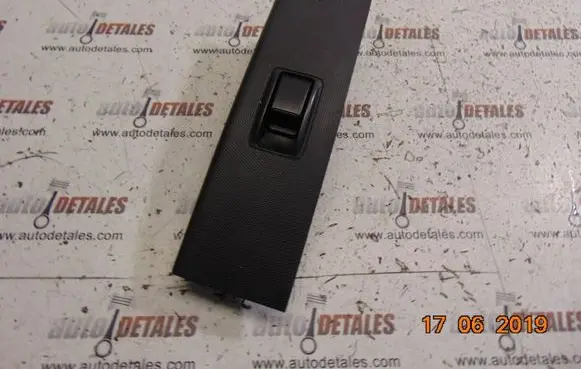 Toyota Corolla Verso AR10 Electric window control switch 742320F030
