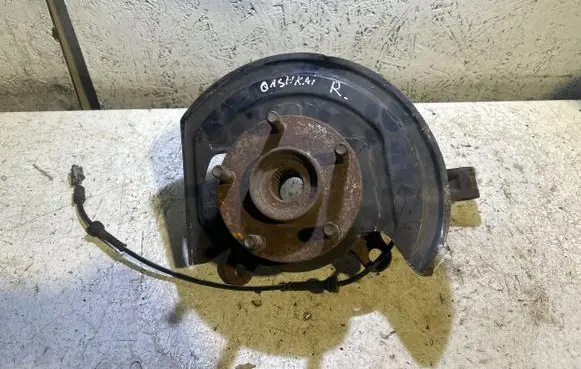 Nissan Qashqai Front wheel hub