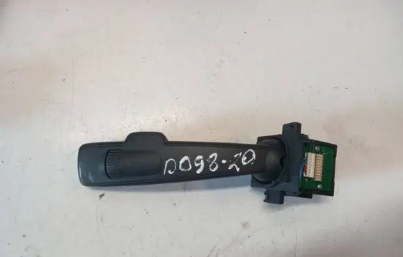 Volvo V70 Wiper control stalk 31264353