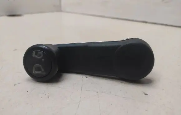 Audi 80 90 B3 Rear door window winding handle 