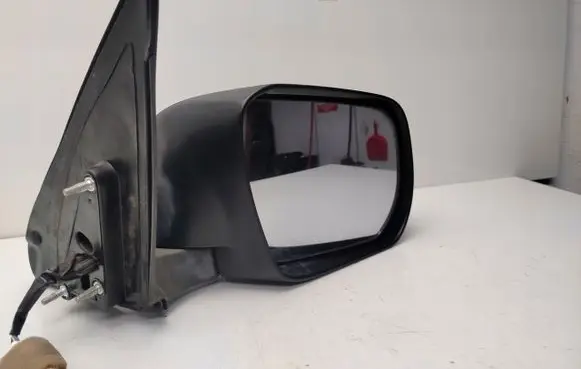 Suzuki Grand Vitara II Front door electric wing mirror 