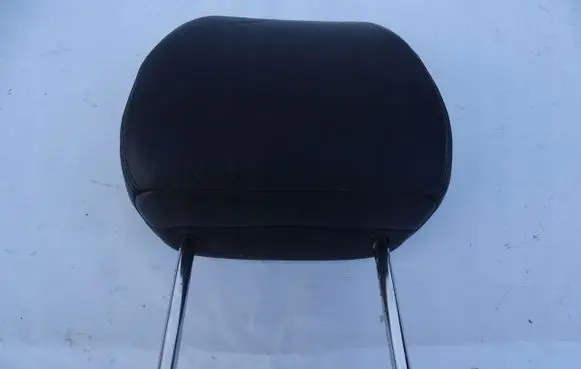 Honda Accord Front seat headrest skraczarna