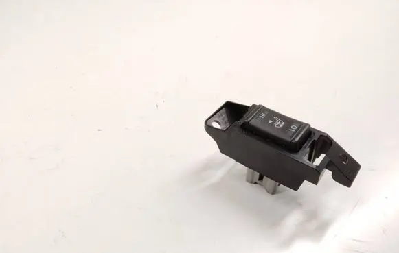 Nissan Qashqai Seat heating switch 