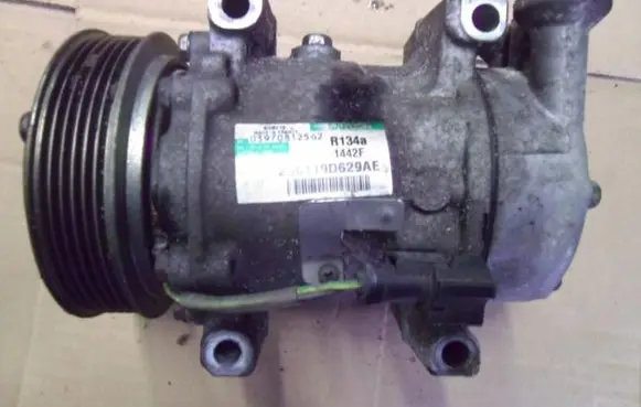 Mitsubishi Colt Air conditioning (A/C) compressor (pump)