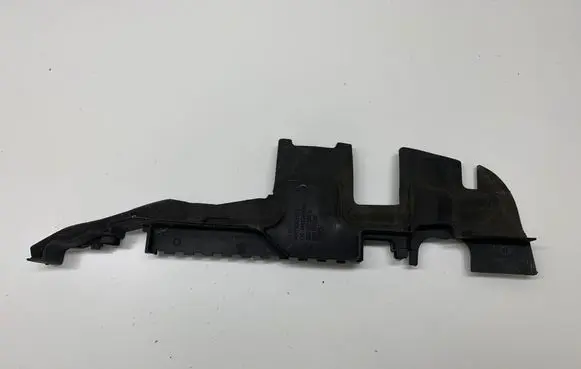 Audi A4 S4 B6 8E 8H Intercooler air guide/duct channel 8E0121284 8E0121284B
