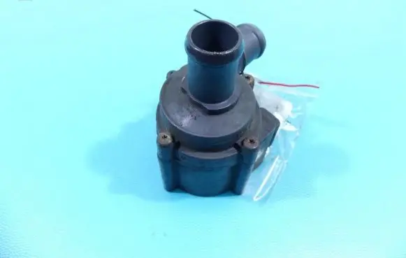 Volkswagen PASSAT B8 Electric auxiliary coolant/water pump 5Q0965561B IMPRK1344568