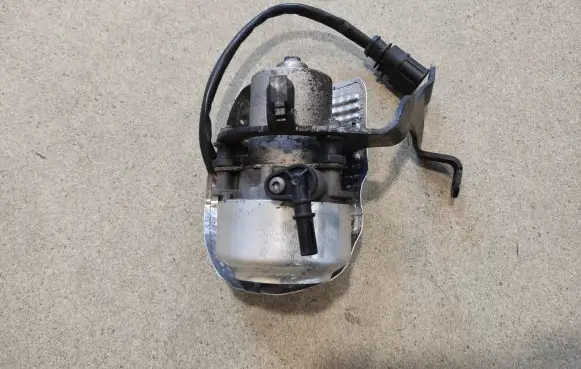 Seat Leon (5F) Vacuum pump 5Q0612181B