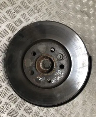 Volvo S80 Front wheel hub