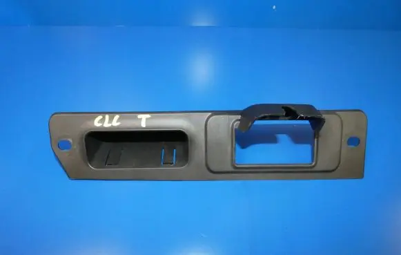 Mercedes-Benz CLC CL203 Tailgate/boot lid lock trim A2037430093