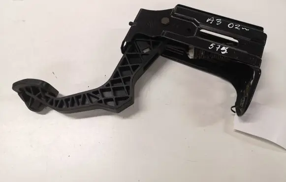 Clutch pedal
