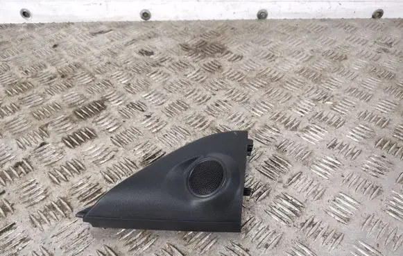 Mitsubishi Outlander Front door speaker 7221B587