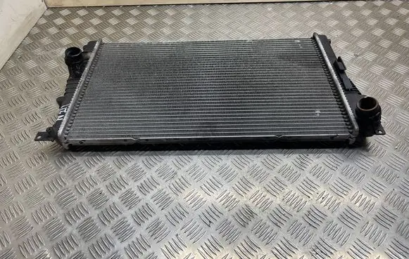 BMW 3 F30 F35 F31 Coolant radiator M151515B 7600511