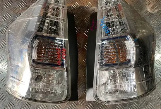 Toyota Prius+ (ZVW40) Rear/tail lights set PRIUSZVW40 SUDU8867189