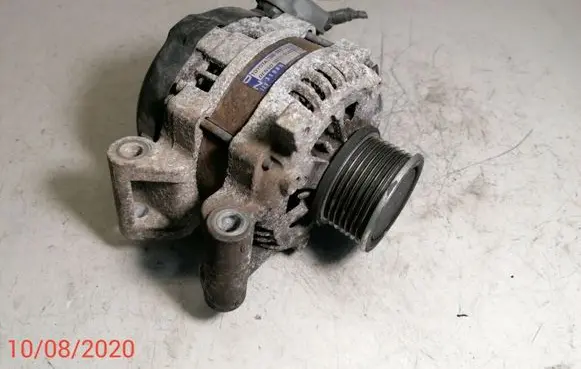 Toyota Avensis T270 Generator/alternator 270600R070 1042113060