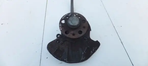 Mercedes-Benz S W220 Front wheel hub