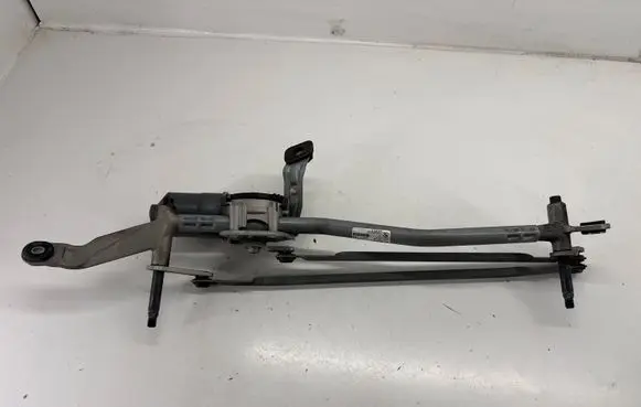 BMW 2 F44 Front wiper linkage and motor 7453953 61617453953