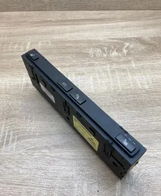 BMW 5 E60 E61 Seat heating switch 6952479 13580362