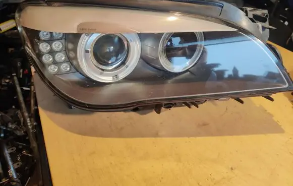 BMW 7 F01 F02 F03 F04 Headlight/headlamp
