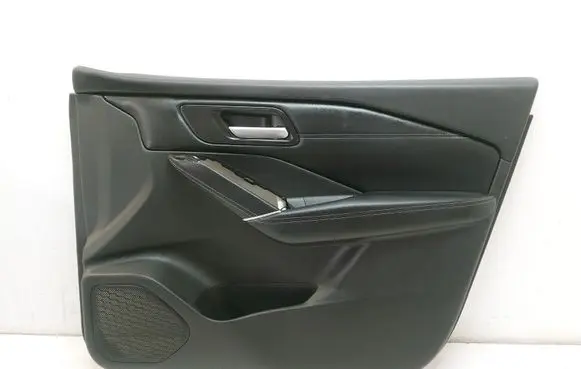 Nissan Qashqai J12 Front door card panel trim NISQASTap70039