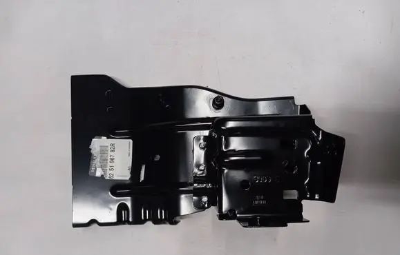 Dacia Duster II Headlight/headlamp mounting bracket 625196782R 625133437R