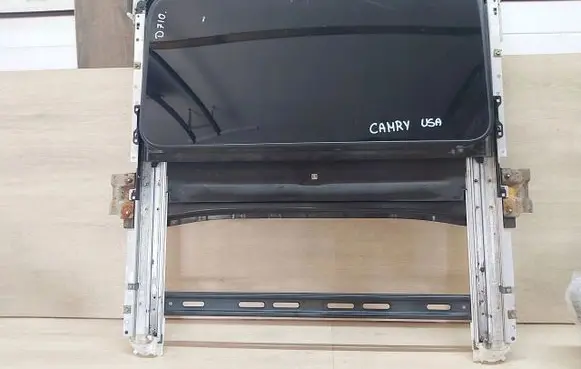 Toyota Camry Roof 