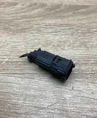 Ford Focus Tailgate/trunk/boot open switch 98AG19B514AE