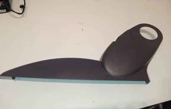 Mercedes-Benz A W168 Front door seat control surround trim A1689100088