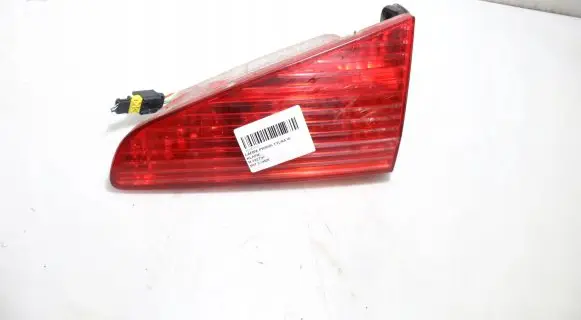 Peugeot 607 Rear/tail lights