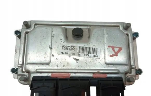 Peugeot 307 Engine control unit/module 0261207474