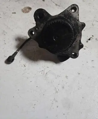 Nissan Terrano Vacuum pump 146507T401