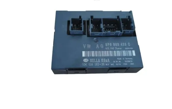 Audi A3 S3 8P Comfort/convenience module 8P0959433C 05700610 5DK00858336