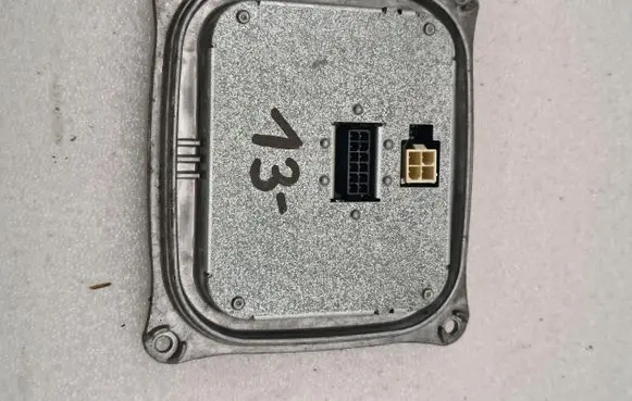 Peugeot 308 LED ballast control module 