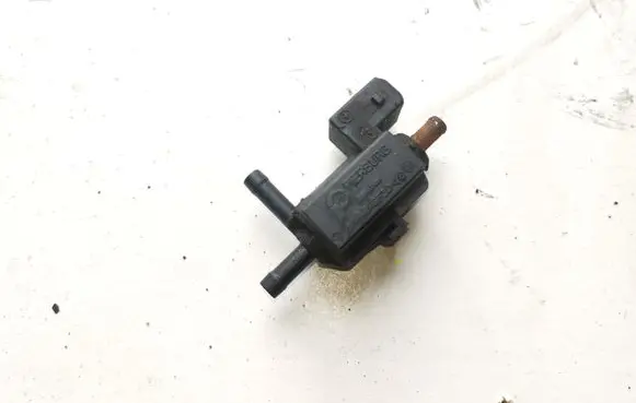 Volvo S80 Turbo solenoid valve 72224003 9155936