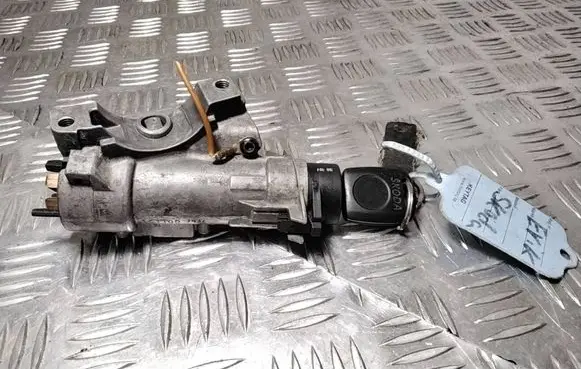 Skoda Fabia Mk1 (6Y) Ignition lock 4B0905851C