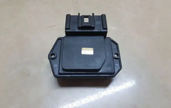Mitsubishi Pajero Heater blower motor/fan resistor 4993002110
