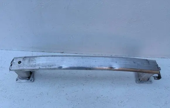 Opel Crossland X Front bumper support beam 9810976080
