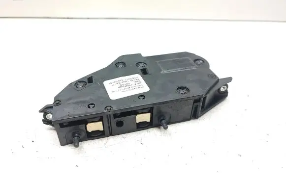 BMW X5 E70 Glove box lock 7161766